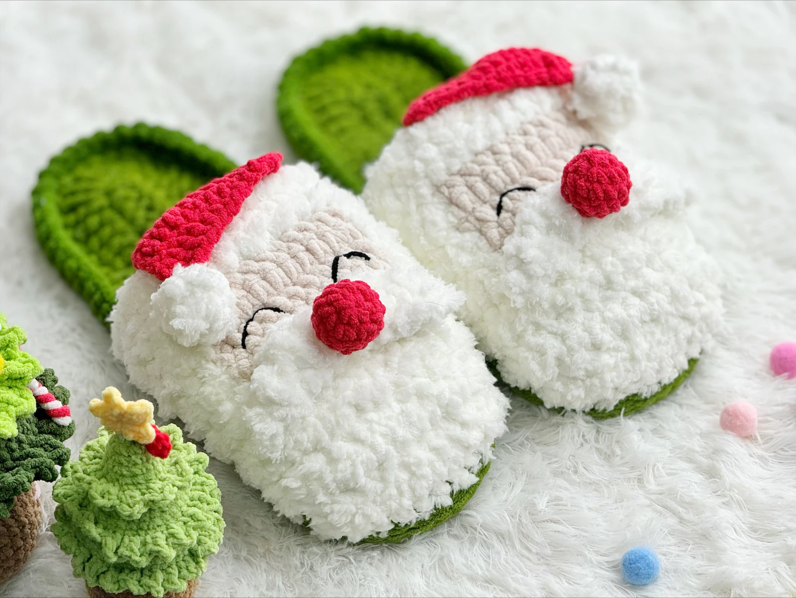 Christmas Slippers Crochet Pattern Bundle | Grinch, Santa & Reindeer | PDF - Image 4